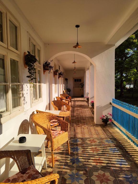 Bed and Breakfast Ethno&Coffee House Tulip Glozan Exteriér fotografie
