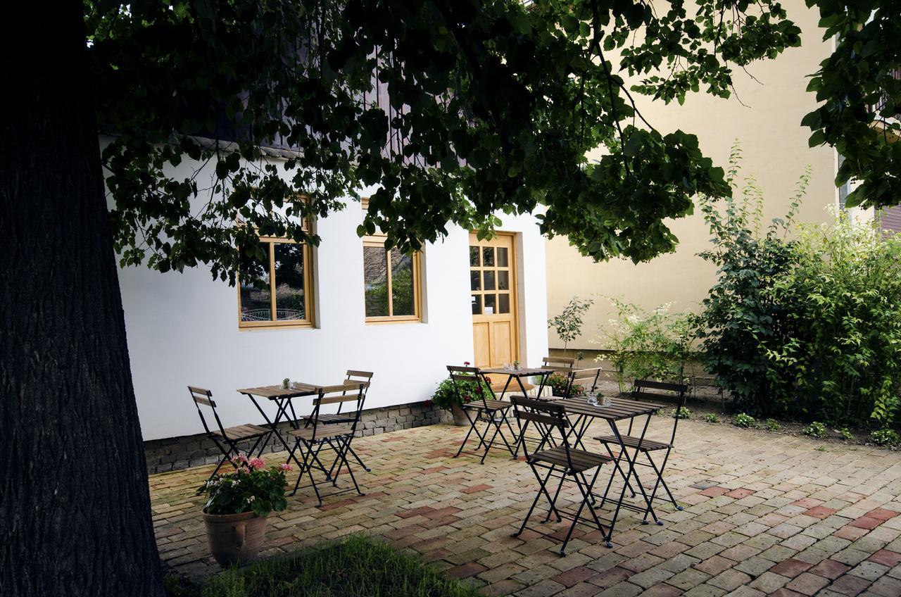 Bed and Breakfast Ethno&Coffee House Tulip Glozan Exteriér fotografie